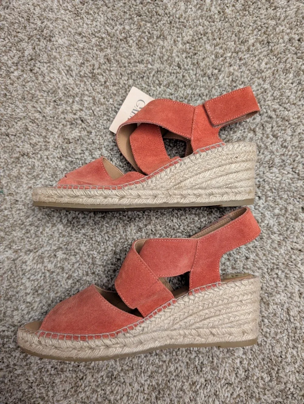 NWT GAIMO Women's Coral Orange Suede Espadrille Wedge Chunky Sandals Sz 9